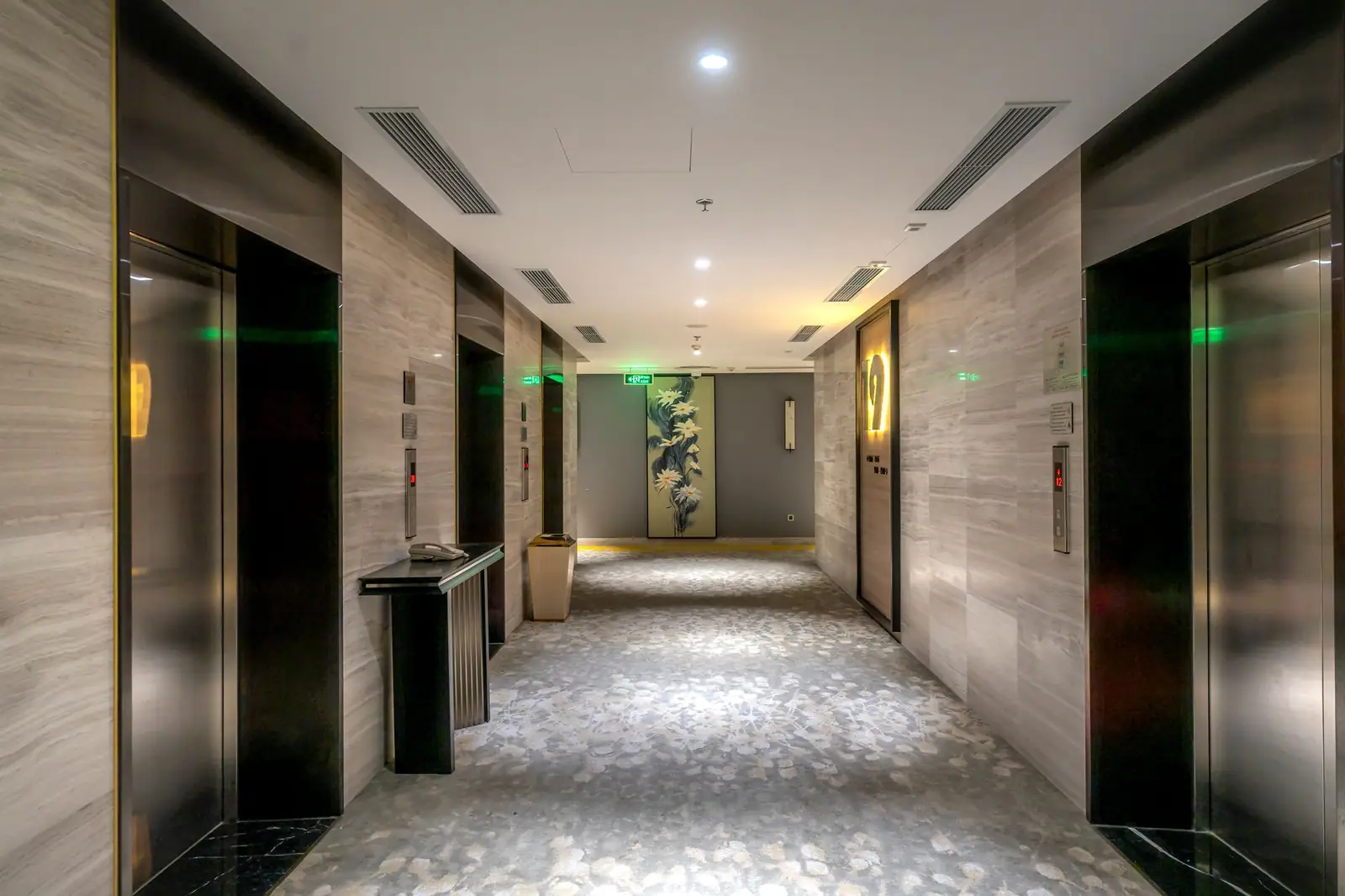 Valmerianprestigestay Oy interior corridor